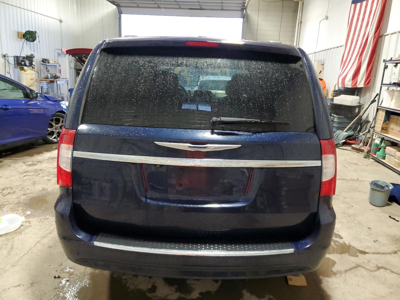 2012 Chrysler Town & Country VIN 2C4RC1CG6CR229595 Copart auction photo, front end damage thumbnail 6
