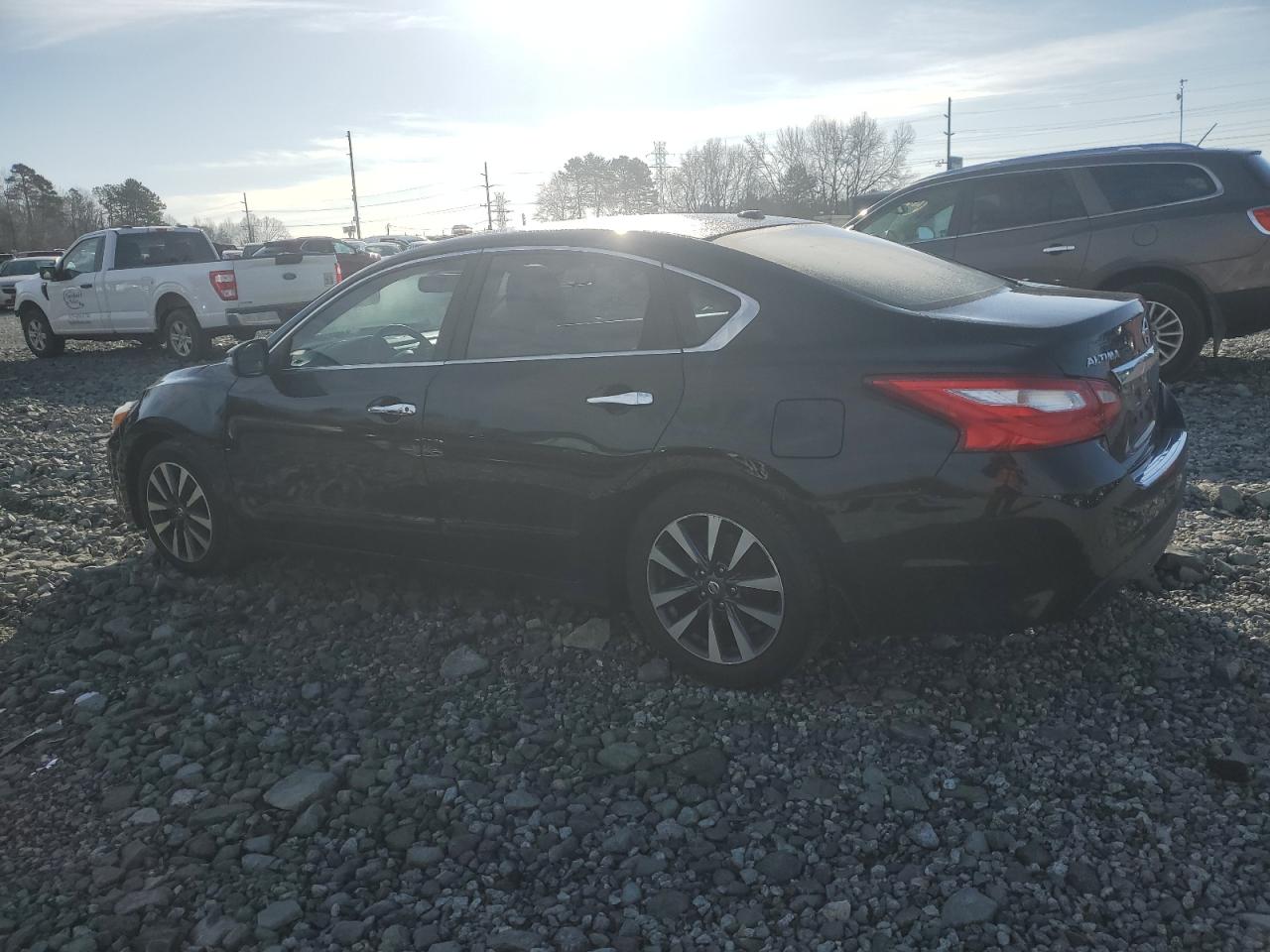 2017 Nissan Altima VIN 1N4AL3AP6HC226200 Copart auction photo, front end / rear end damage thumbnail 2