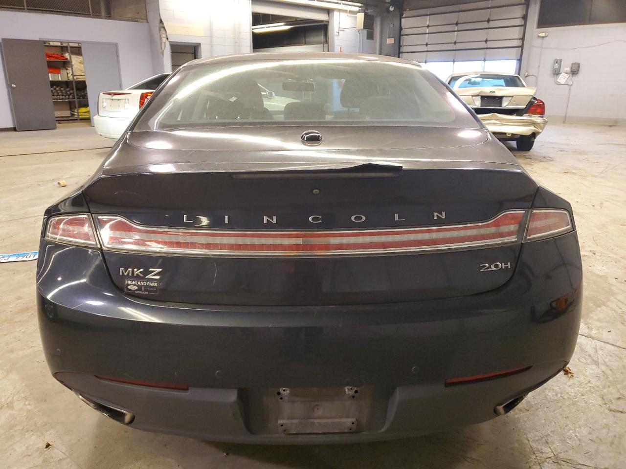 2015 Lincoln MKZ VIN 3LN6L2LU1FR624860 Copart auction photo, front end / side damage thumbnail 6