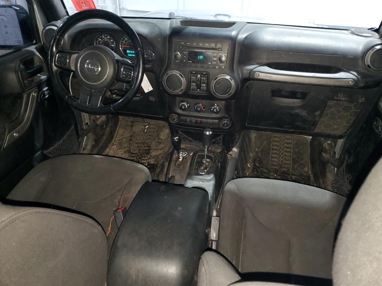 2015 Jeep Wrangler VIN 1C4BJWDG7FL715476 Copart auction photo, front end / minor dent/scratches damage thumbnail 8