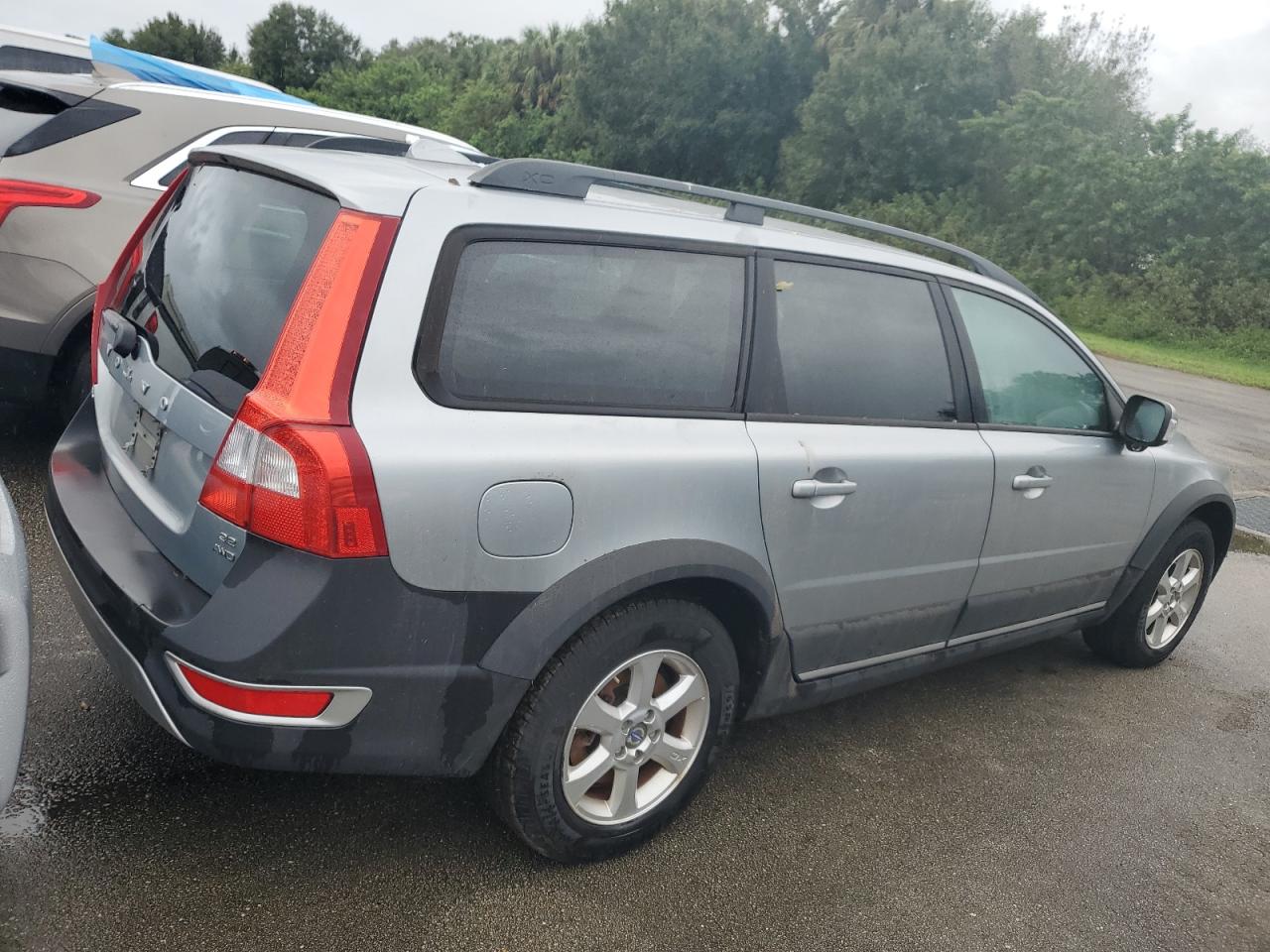 2009 Volvo XC70 VIN YV4BZ982291061699 Copart auction photo, water/flood damage thumbnail 3