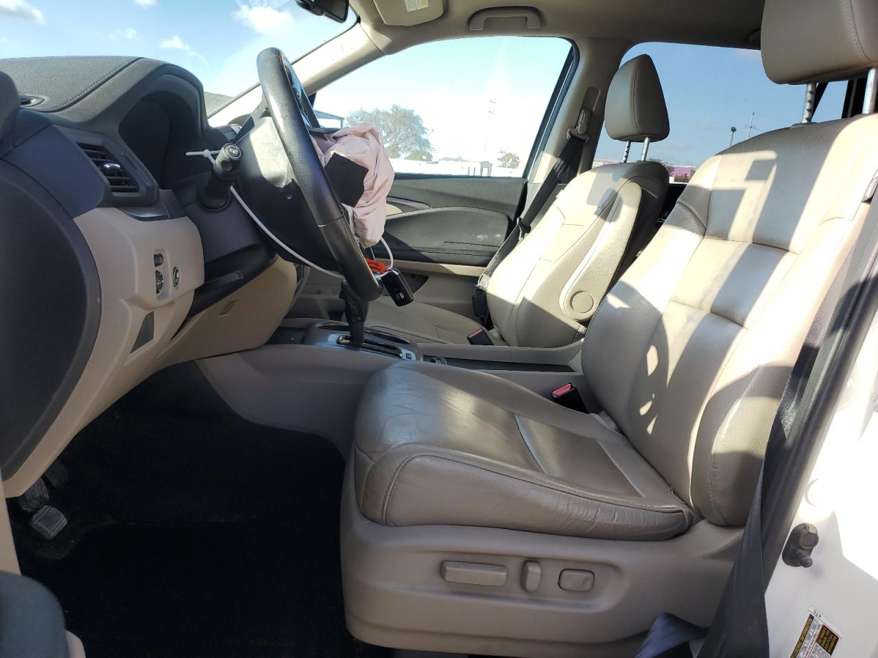 2016 Honda Pilot VIN 5FNYF6H72GB081648 Copart auction photo, front end damage thumbnail 7