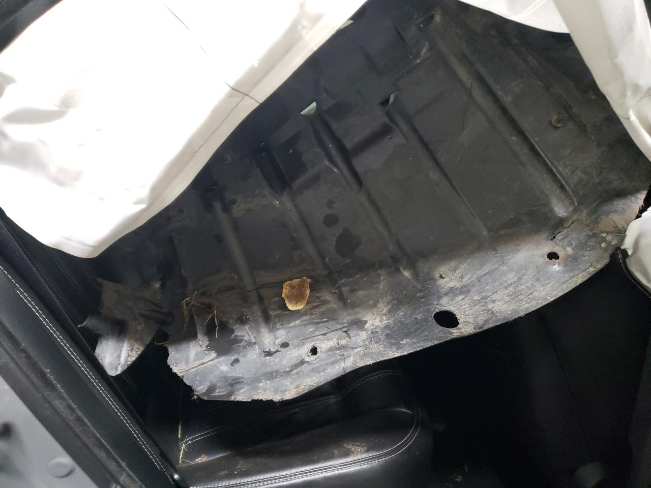 2019 Chrysler 300 VIN 2C3CCABG5KH515860 Copart auction photo, front end damage thumbnail 10