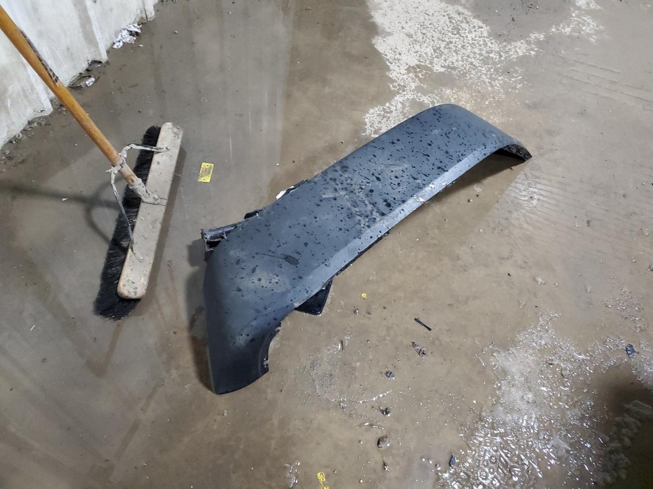 2018 Jeep Wrangler VIN 1C4BJWDG3JL854707 Copart auction photo, rollover damage thumbnail 12