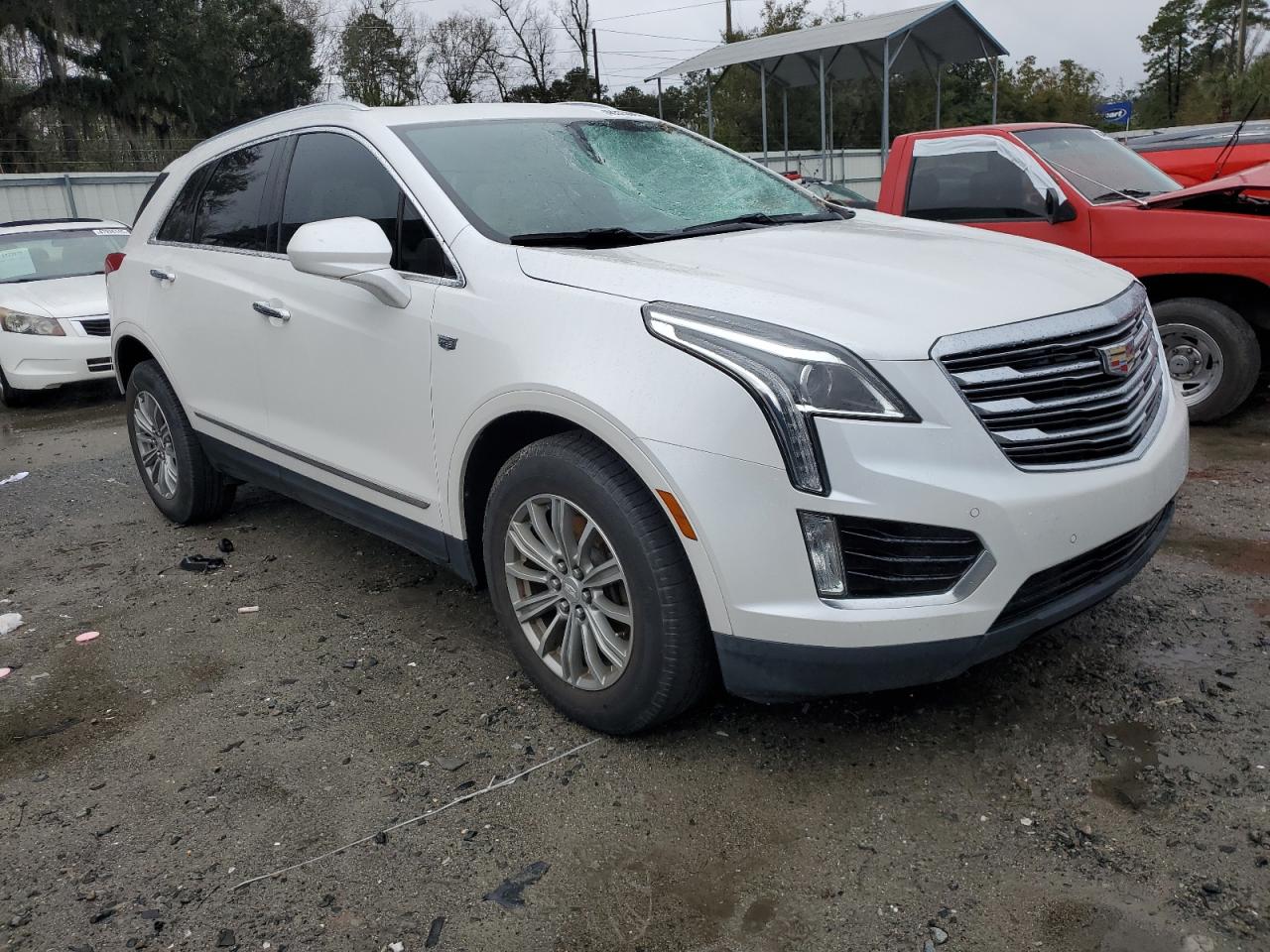 2017 Cadillac XT5 VIN 1GYKNBRSXHZ247232 Copart auction photo, front end damage thumbnail 4