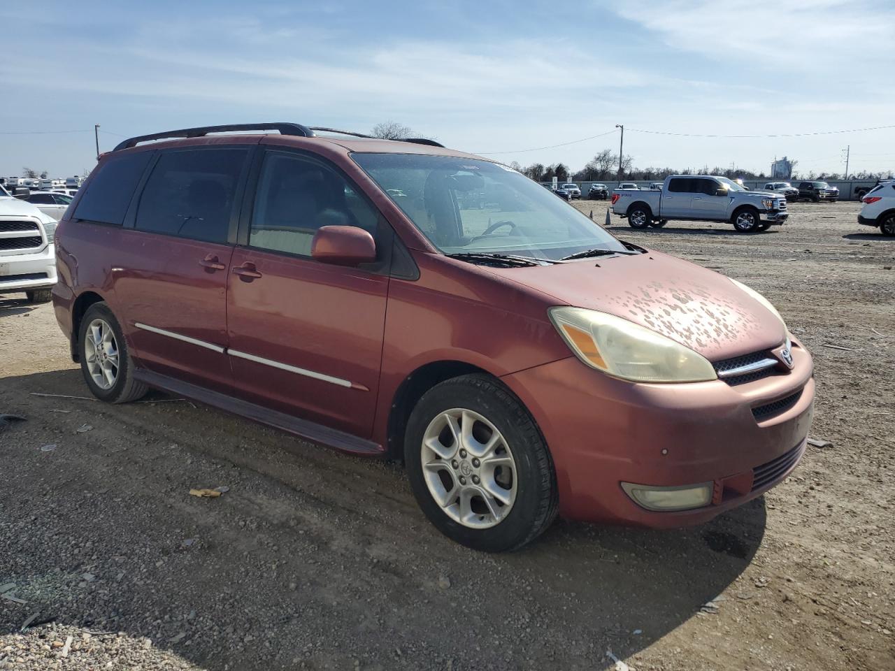 2004 Toyota Sienna VIN 5TDZA22C74S210959 Copart auction photo, rear end / side damage thumbnail 4