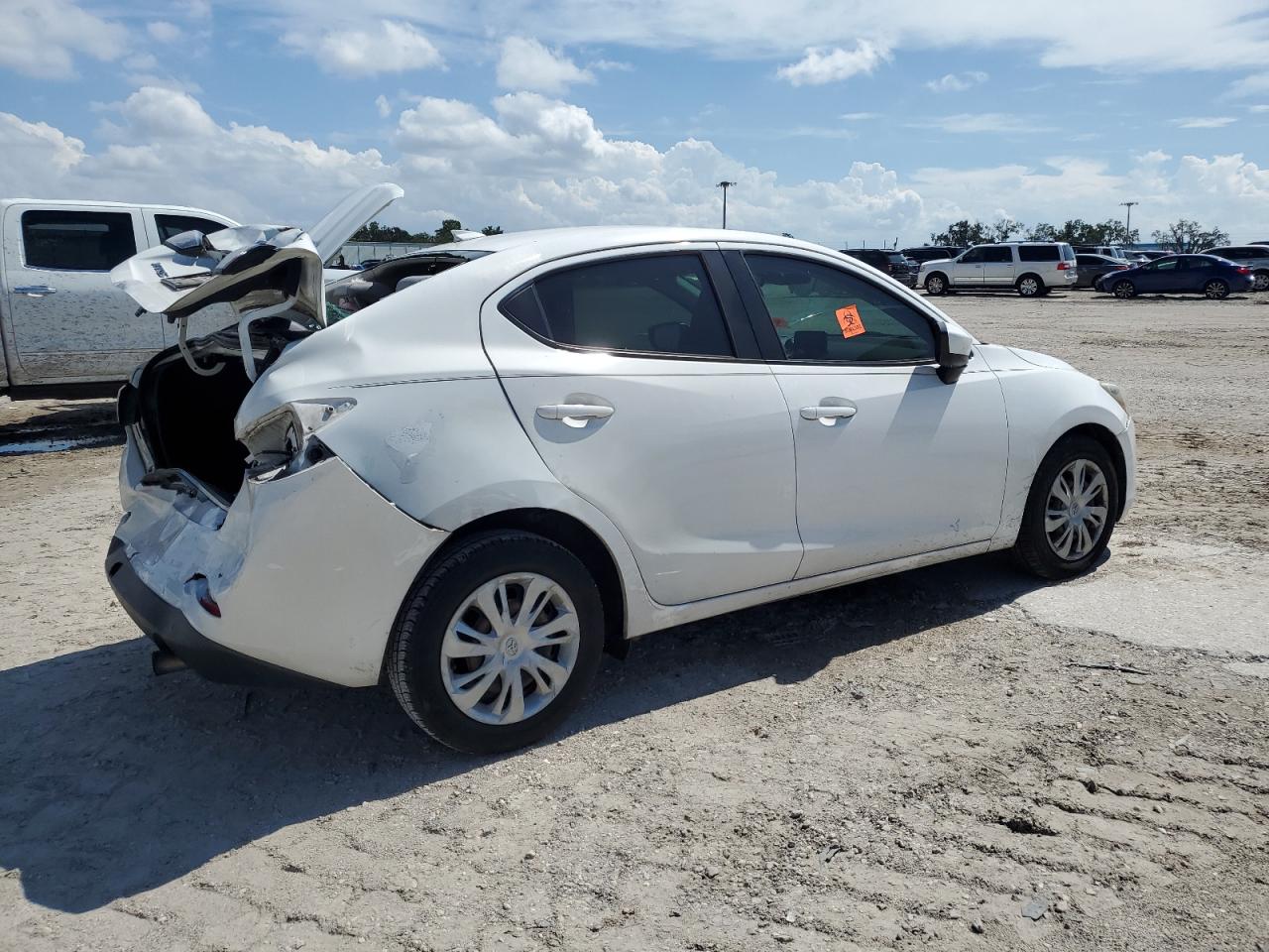 2019 Toyota Yaris VIN 3MYDLBYV3KY502192 Copart auction photo, rear end damage thumbnail 3