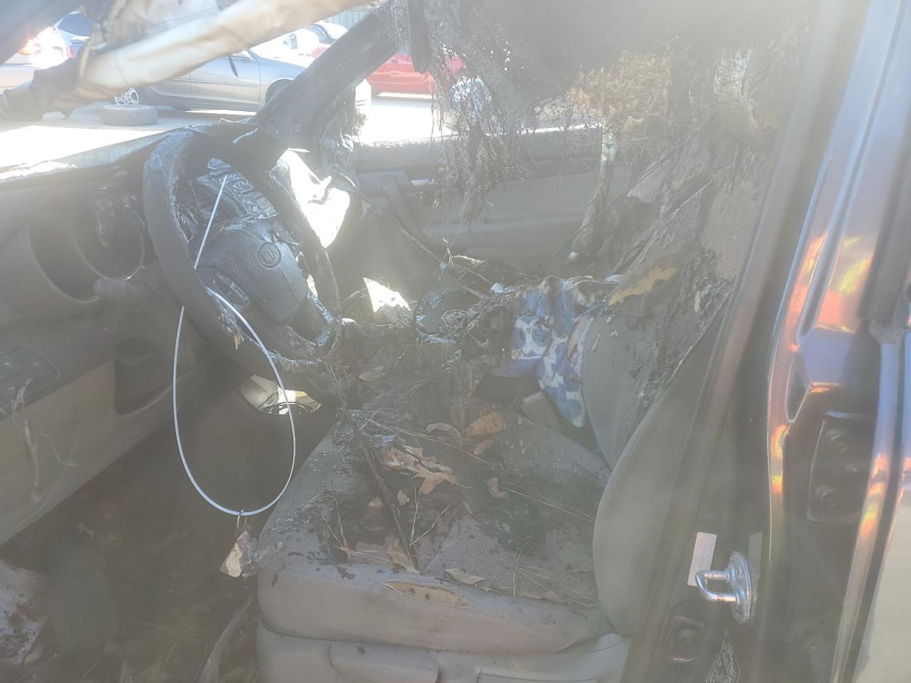 2011 KIA Sorento VIN 5XYKT3A15BG181585 Copart auction photo, burn - engine / burn - interior damage thumbnail 7