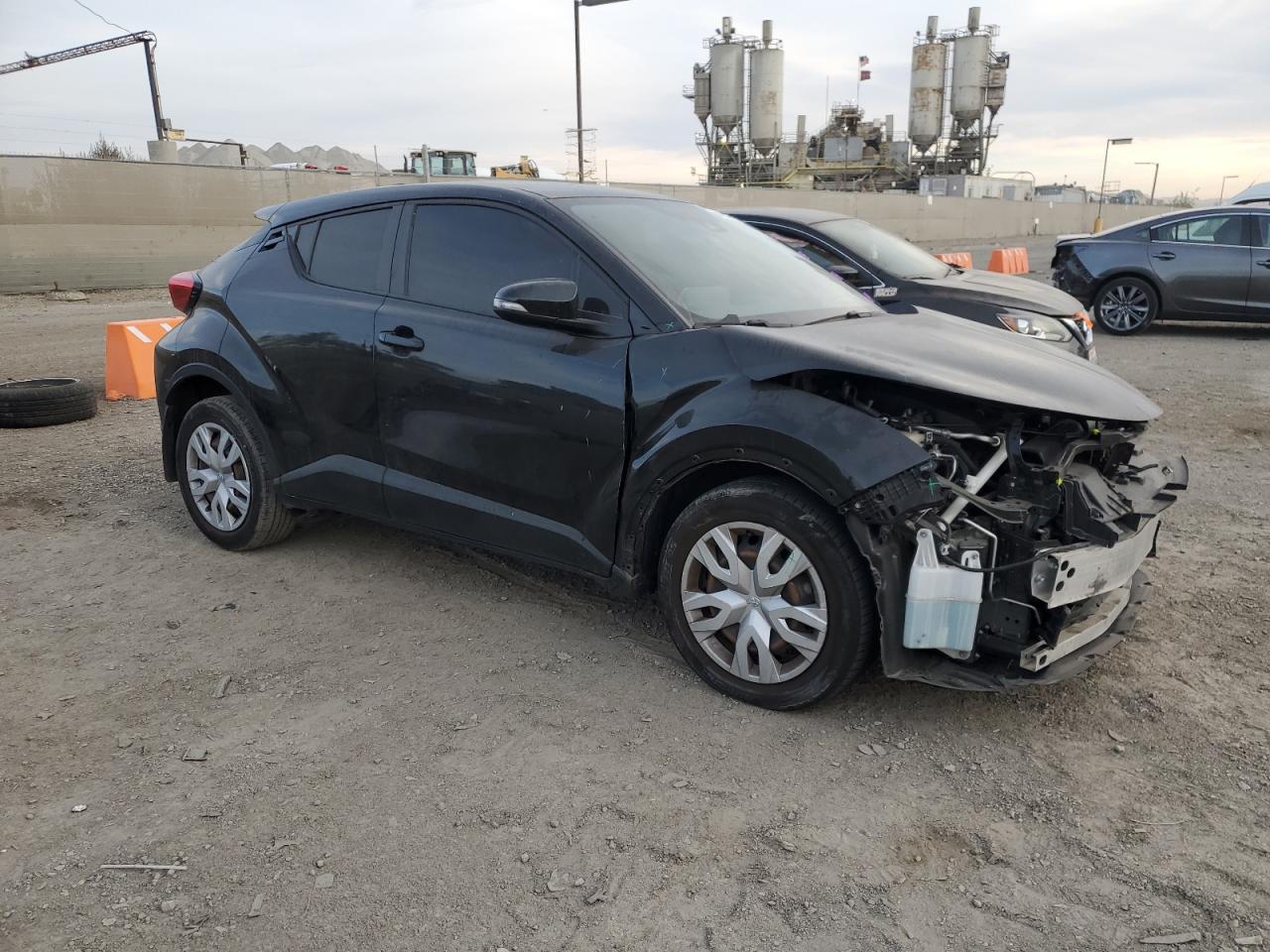 2021 Toyota C-HR VIN JTNKHMBX4M1113691 Copart auction photo, front end damage thumbnail 4