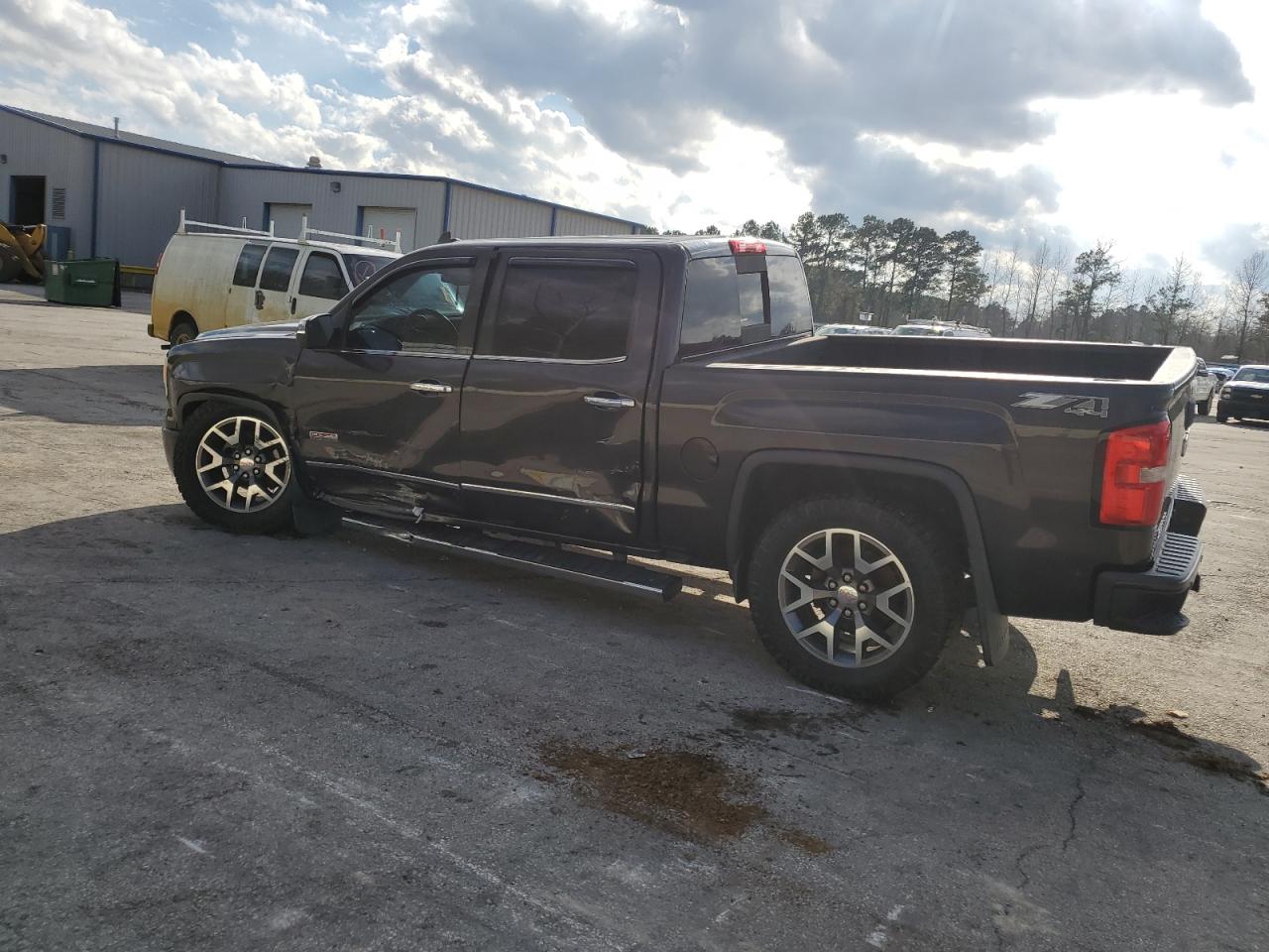 2015 GMC Sierra VIN 3GTU2VEC4FG271675 Copart auction photo, side / front end damage thumbnail 2