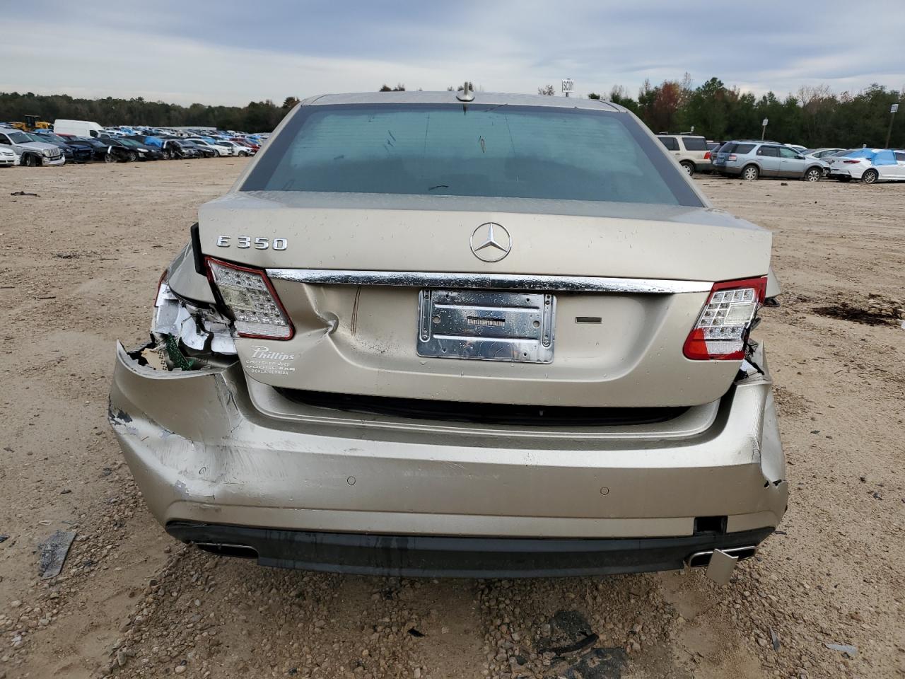 2010 Mercedes-Benz E-klasse VIN WDDHF5GB9AA090269 Copart auction photo, rear end / front end damage thumbnail 6
