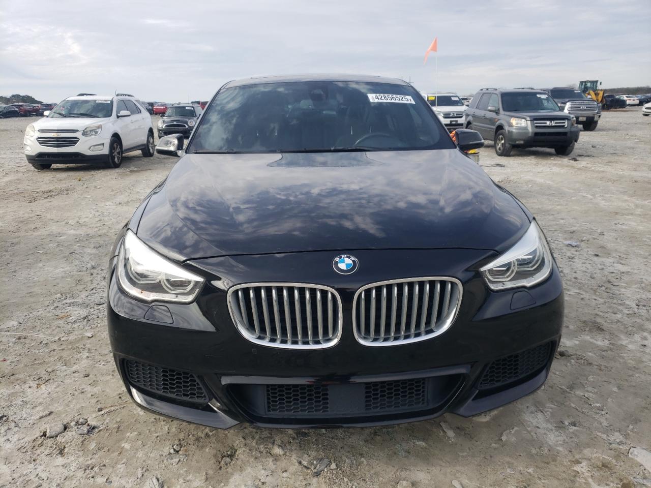 2015 BMW 5er VIN WBA5M0C58FD085038 Copart auction photo, minor dent/scratches damage thumbnail 5