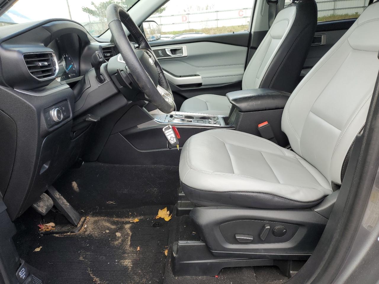 2021 Ford Explorer VIN 1FMSK8DH0MGB95009 Copart auction photo, front end / minor dent/scratches damage thumbnail 7