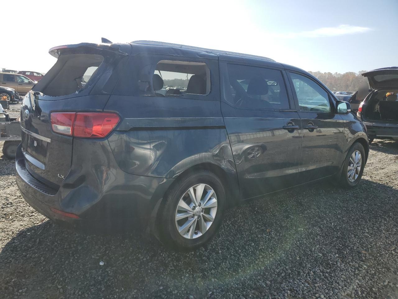 2016 KIA Sedona VIN KNDMB5C13G6211360 Copart auction photo, top/roof damage thumbnail 3