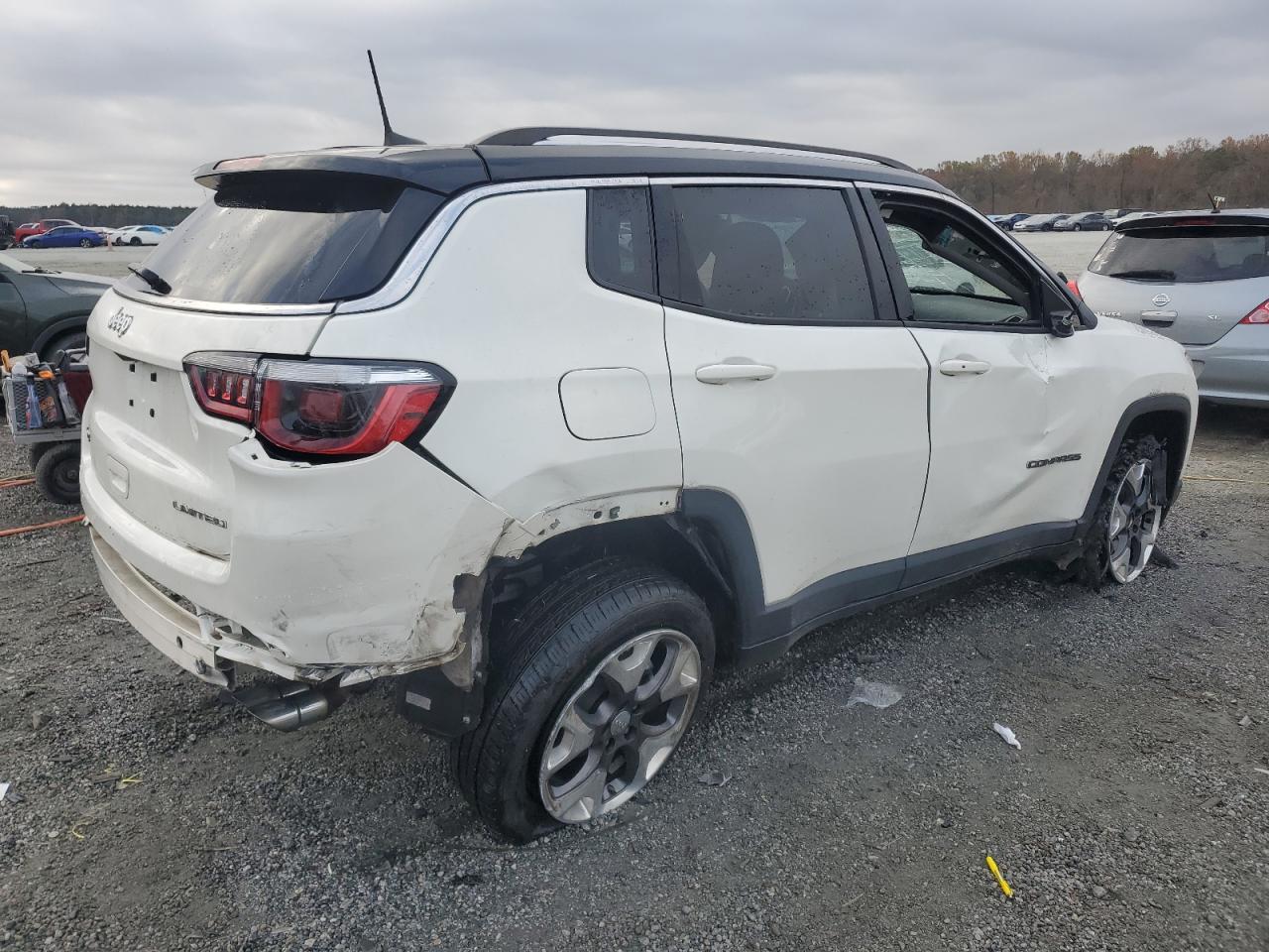 2018 Jeep Compass VIN 3C4NJDCB3JT281299 Copart auction photo, rollover damage thumbnail 3