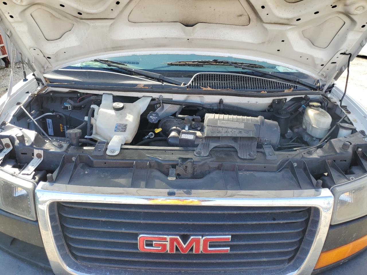 2016 GMC Savana VIN 1GTW7AFFXG1903509 Copart auction photo, side damage thumbnail 12