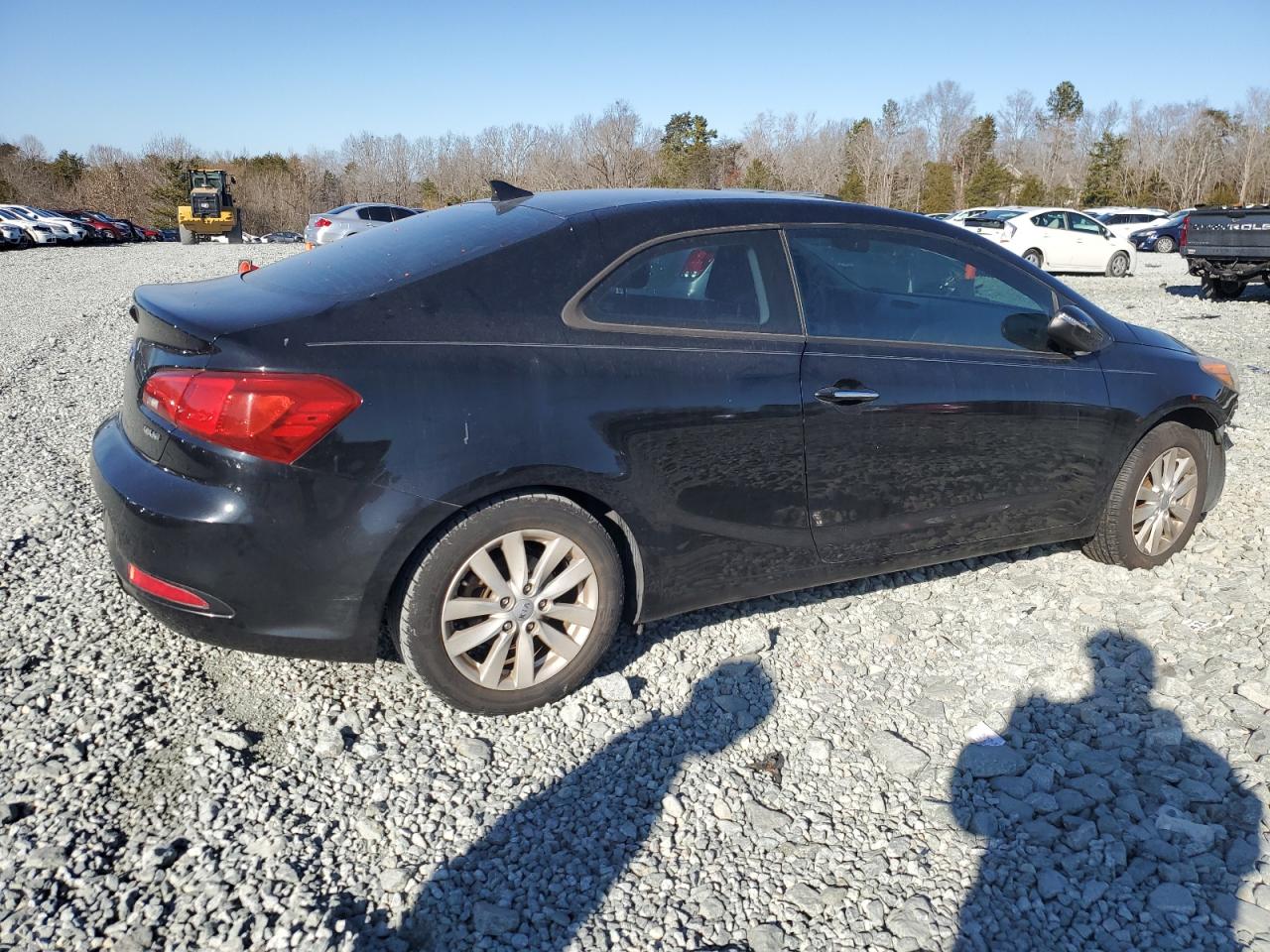 2014 KIA Forte VIN KNAFX6A86E5250086 Copart auction photo, front end / minor dent/scratches damage thumbnail 3