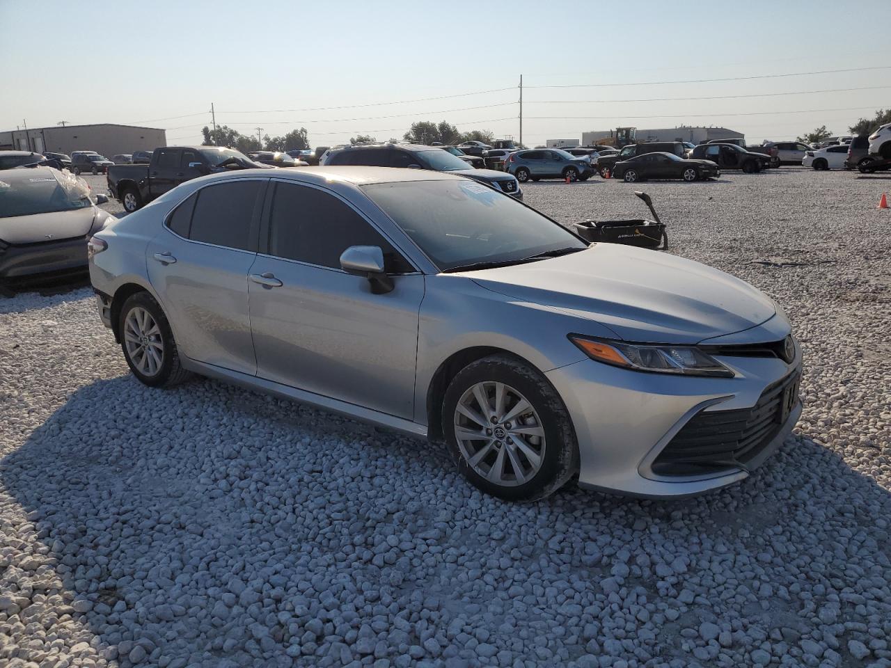 2021 Toyota Camry VIN 4T1C11AK7MU599876 Copart auction photo, rear end / side damage thumbnail 4