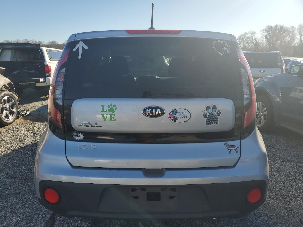 2017 KIA Soul VIN KNDJN2A20H7455516 Copart auction photo, minor dent/scratches damage thumbnail 6