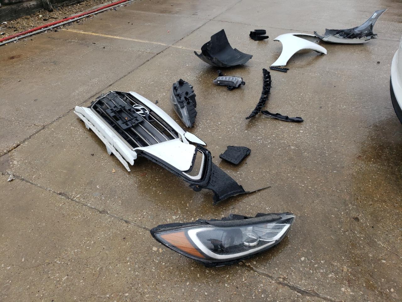 2017 Hyundai Elantra VIN 5NPD84LF8HH099201 Copart auction photo, front end damage thumbnail 14