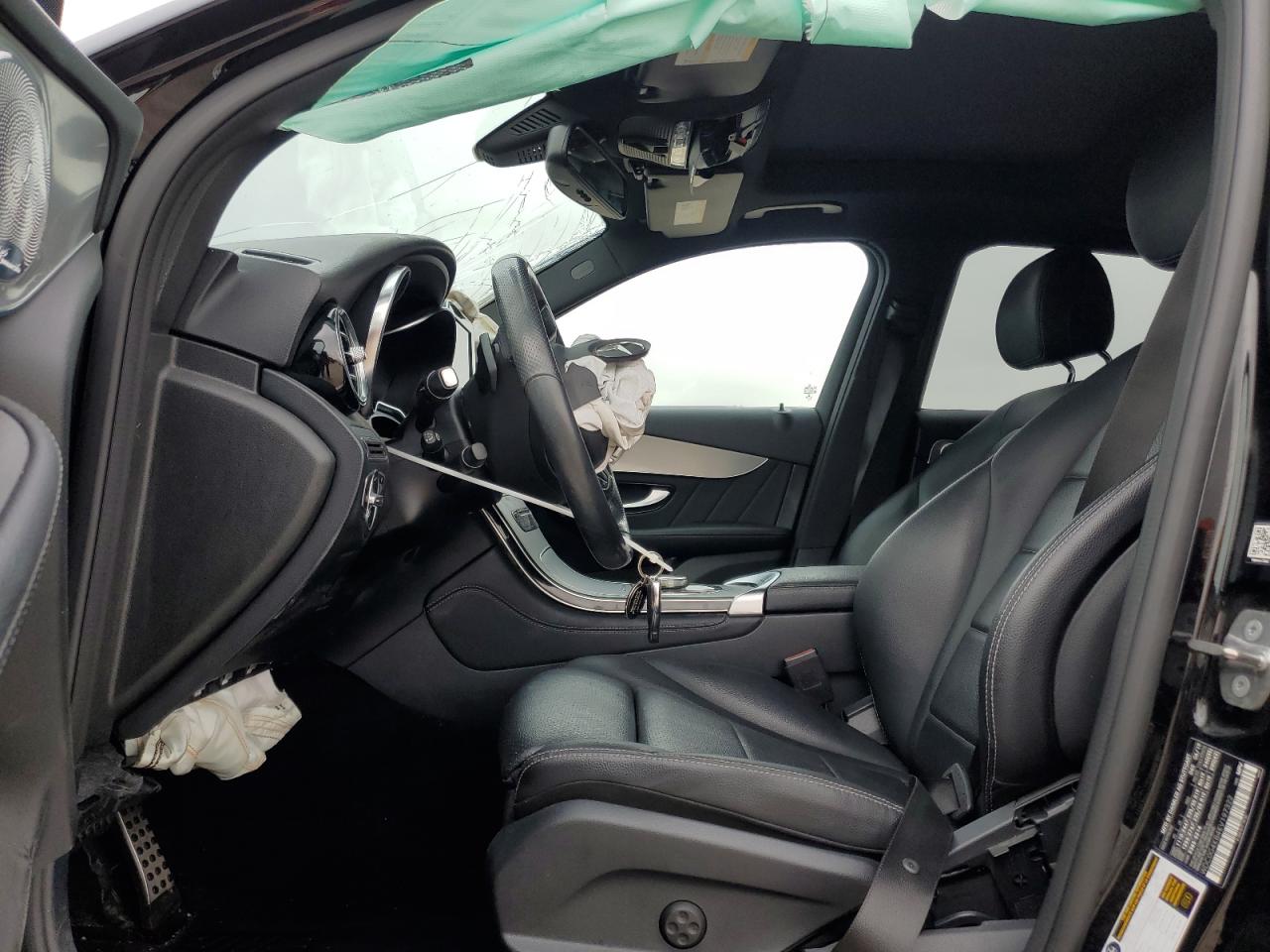 2019 Mercedes-Benz GLC VIN WDC0G4KB4KV197322 Copart auction photo, front end / minor dent/scratches damage thumbnail 7