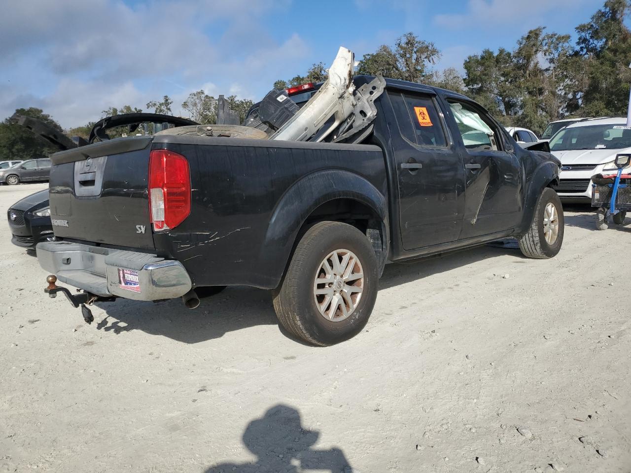 2018 Nissan Navara (Frontier) VIN 1N6AD0ER4JN744850 Copart auction photo, front end / side damage thumbnail 3