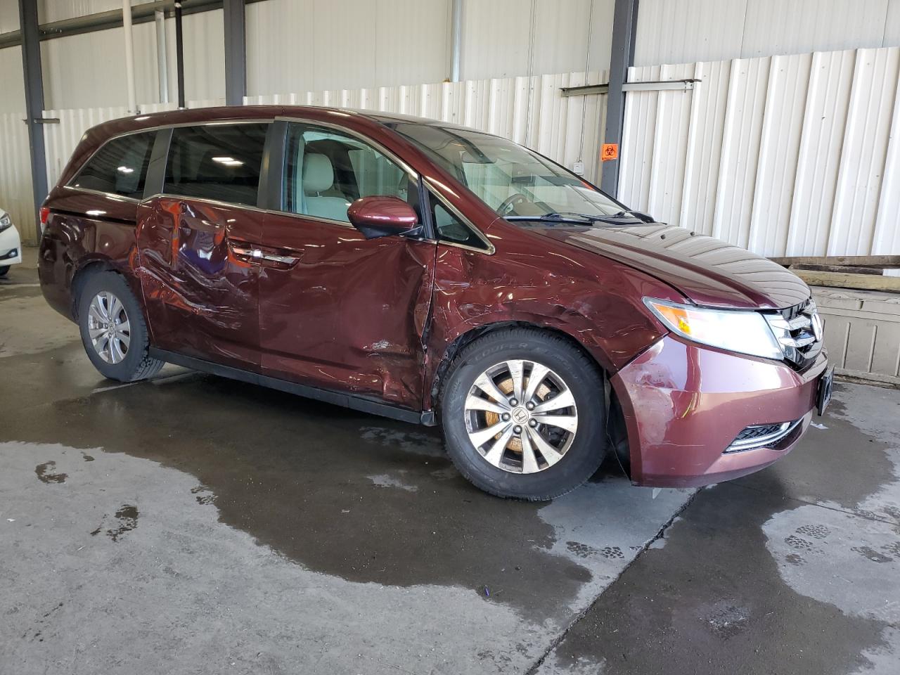 2017 Honda Odyssey VIN 5FNRL5H48HB009481 Copart auction photo, side / front end damage thumbnail 4