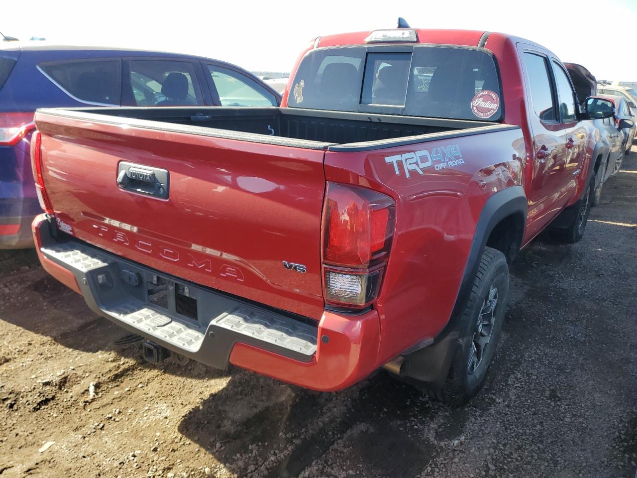 2019 Toyota Tacoma VIN 3TMCZ5AN7KM264276 Copart auction photo, side damage thumbnail 3