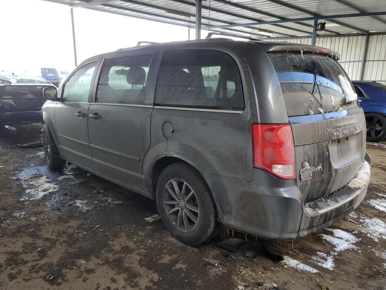 2017 Dodge Caravan VIN 2C4RDGCG3HR604446 Copart auction photo, front end damage thumbnail 2