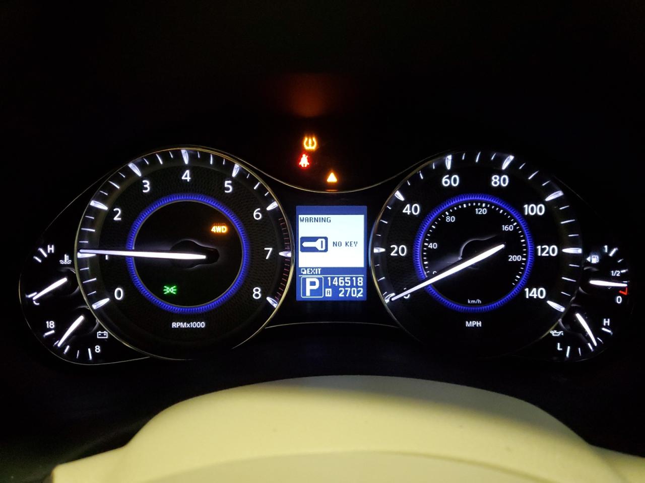 2012 Infiniti QX56 VIN JN8AZ2NE9C9015224 Copart auction photo, front end / minor dent/scratches damage thumbnail 9