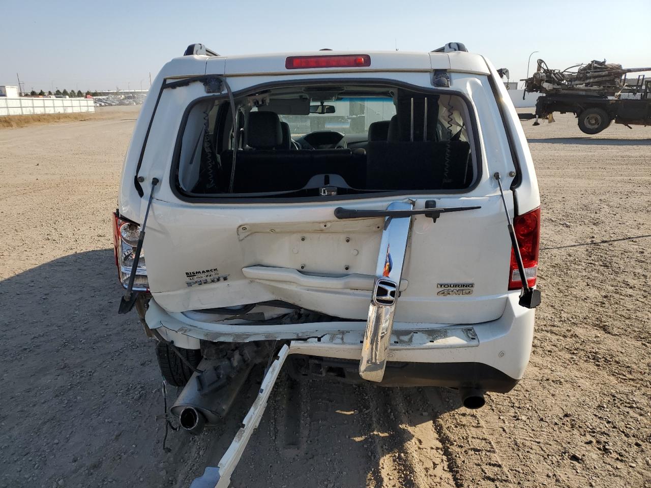 2015 Honda Pilot VIN 5FNYF4H97FB042008 Copart auction photo, rear end / side damage thumbnail 6