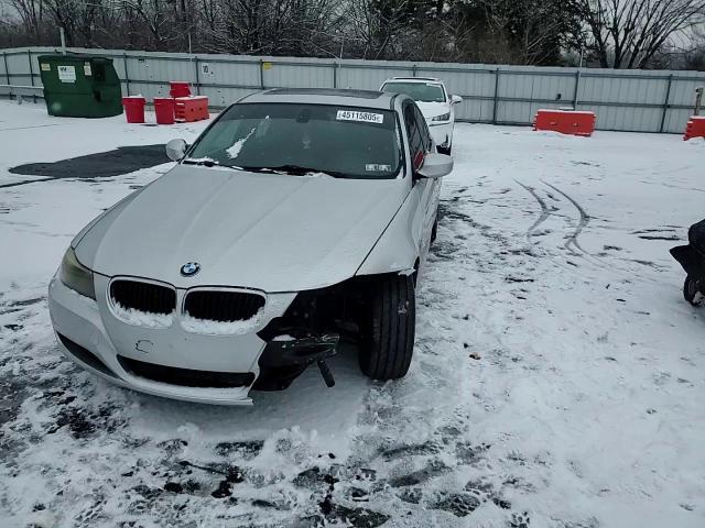 2011 BMW 3er VIN WBAPK5G56BNN26868 Copart auction photo, front end damage thumbnail 11
