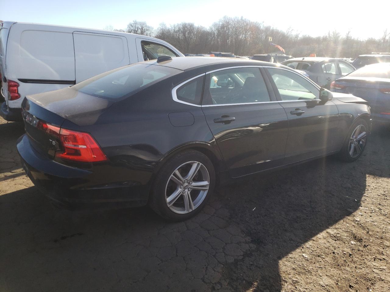 2018 Volvo S90 VIN LVY982AKXJP029017 Copart auction photo, front end damage thumbnail 3