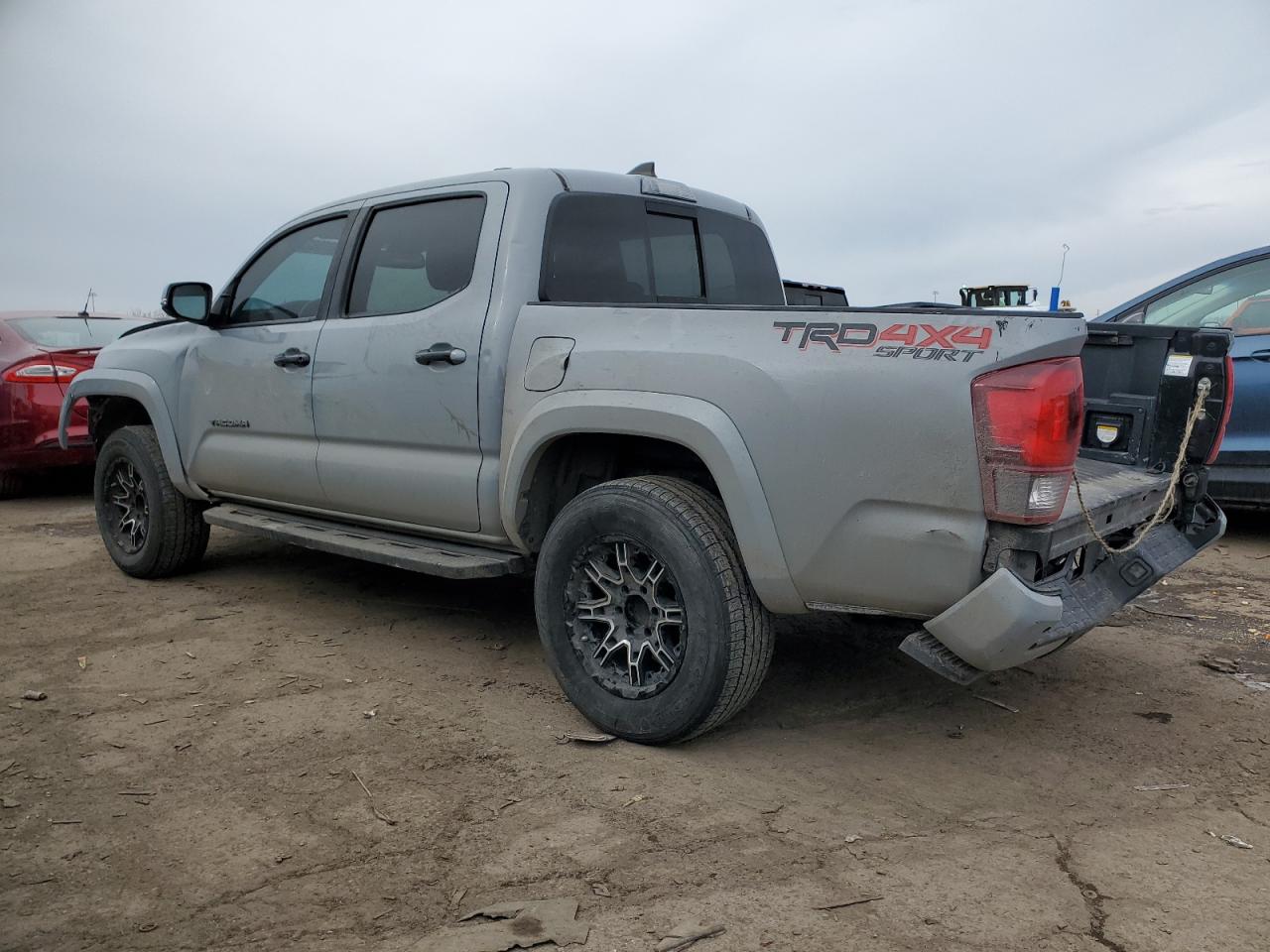2019 Toyota Tacoma VIN 5TFCZ5AN3KX174701 Copart auction photo, rear end / front end damage thumbnail 2