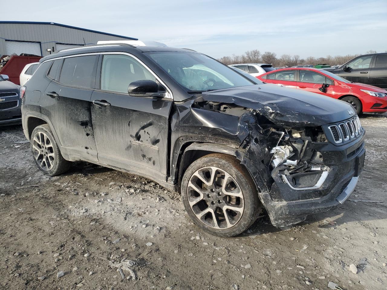 2018 Jeep Compass VIN 3C4NJDCB0JT168104 Copart auction photo, front end damage thumbnail 4
