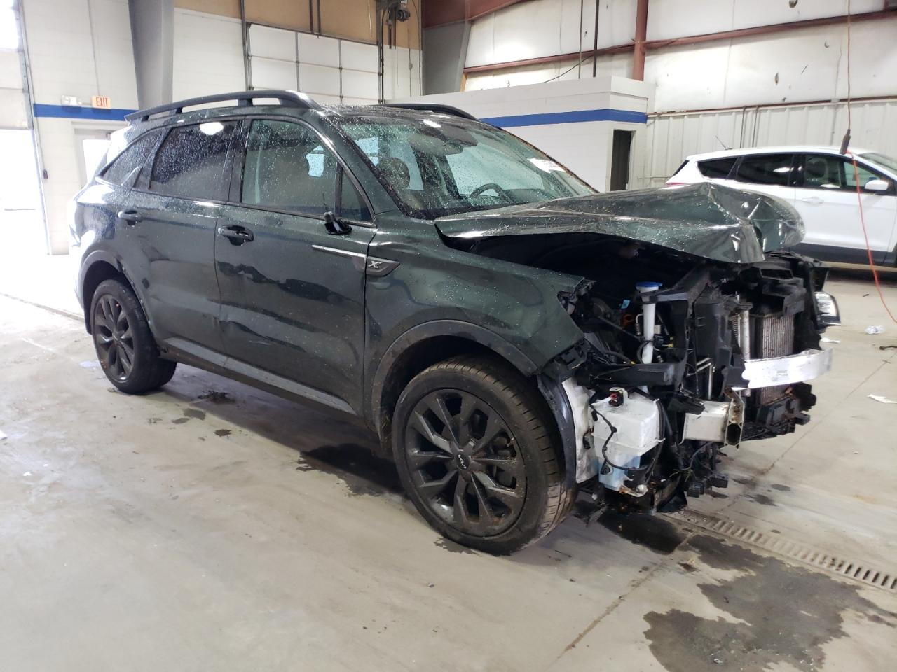 2023 KIA Sorento VIN 5XYRKDLFXPG166961 Copart auction photo, front end damage thumbnail 4