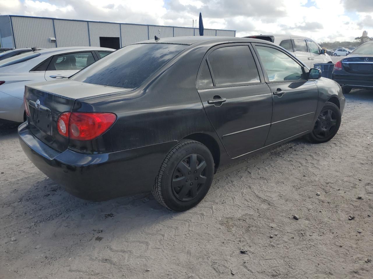 2006 Toyota Corolla VIN 1NXBR32E86Z634730 Copart auction photo, side damage thumbnail 3