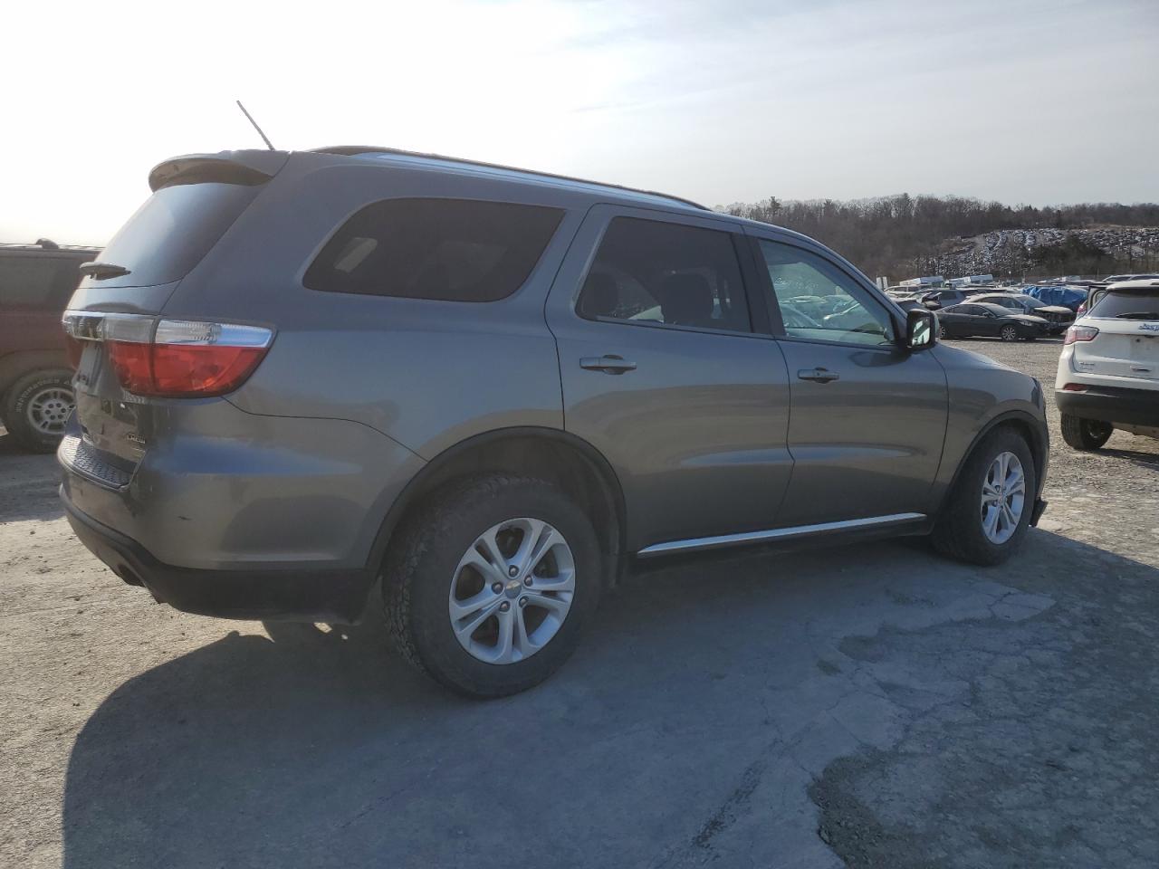 2011 Dodge Durango VIN 1D4RE4GG7BC705028 Copart auction photo, side / front end damage thumbnail 3