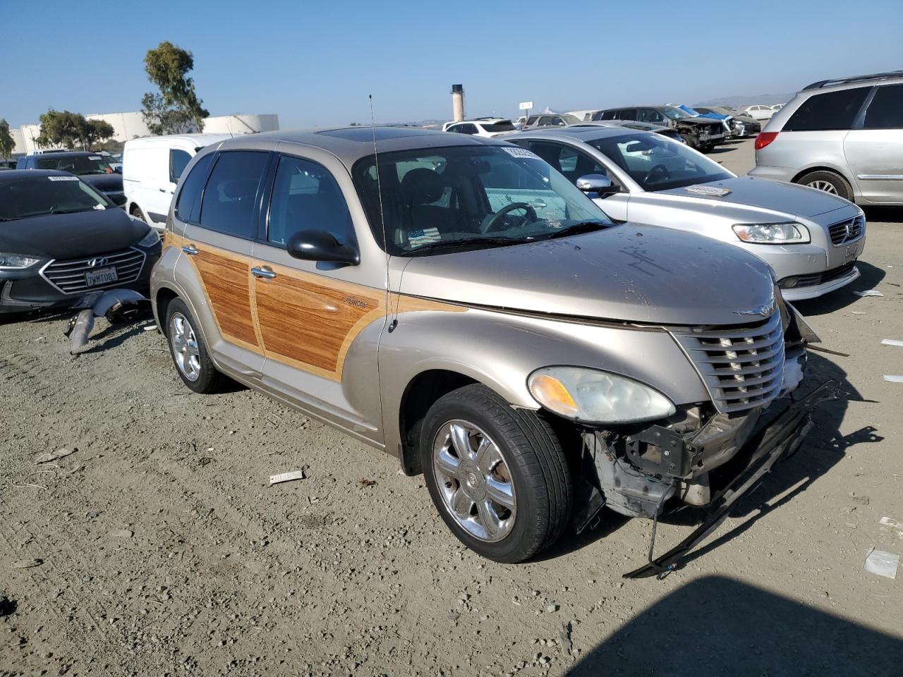 2003 Chrysler PT Cruiser VIN 3C8FY68B63T560901 Copart auction photo, front end damage thumbnail 4