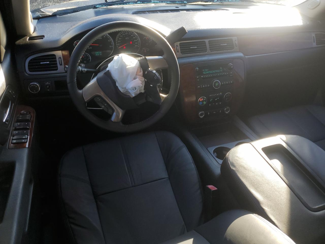 2012 Chevrolet Tahoe VIN 1GNSCBE05CR318353 Copart auction photo, all over damage thumbnail 8