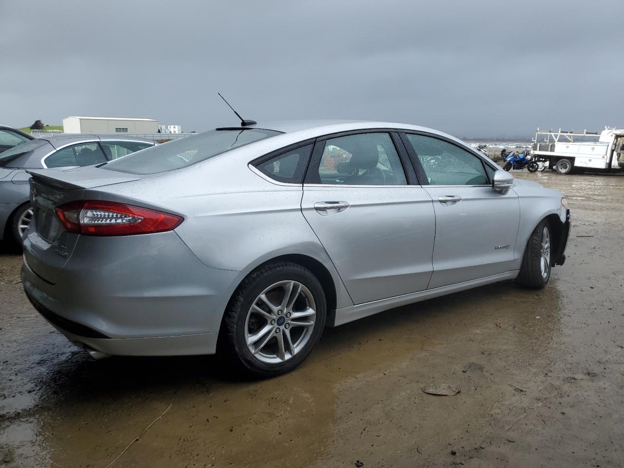 2016 Ford Fusion VIN 3FA6P0LU8GR261476 Copart auction photo, front end / side damage thumbnail 3