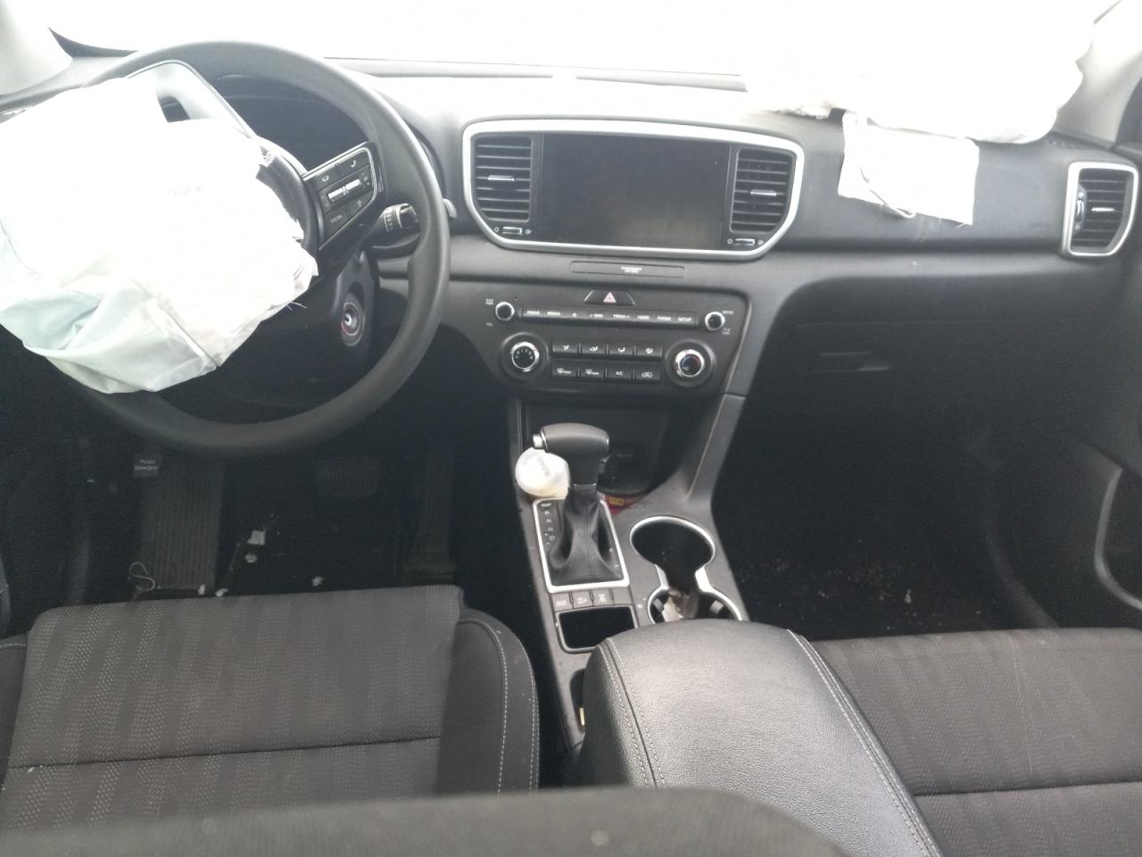 2021 KIA Sportage VIN KNDPMCAC2M7931402 Copart auction photo, front end damage thumbnail 8