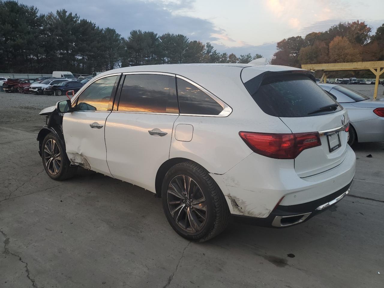2019 Acura MDX VIN 5J8YD4H5XKL034626 Copart auction photo, side / front end damage thumbnail 2