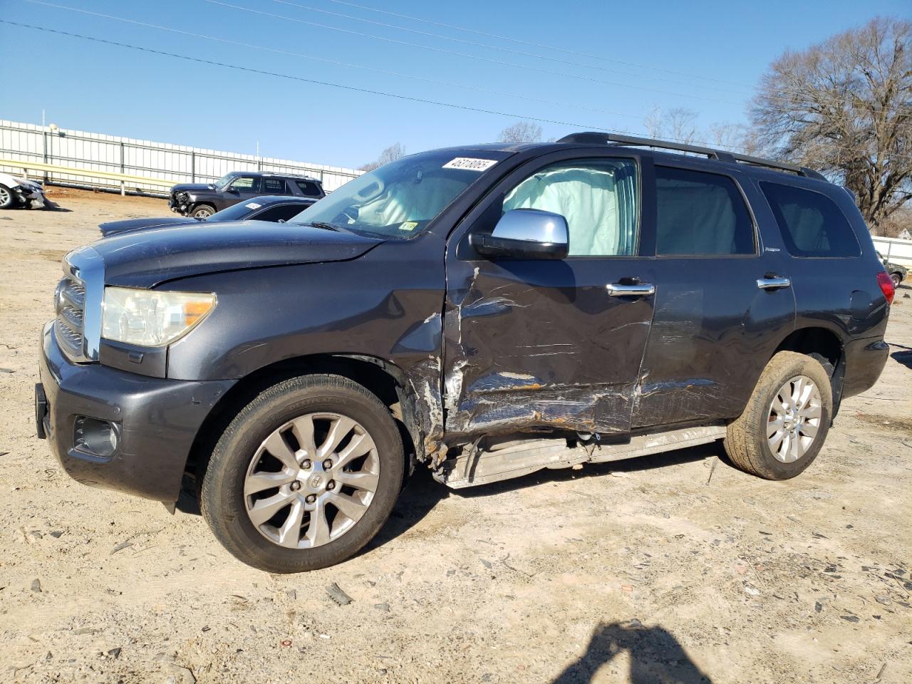 2011 Toyota Sequoia VIN 5TDDW5G13BS053545