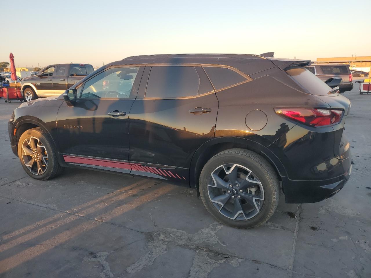2021 Chevrolet Blazer VIN 3GNKBERS4MS523080 Copart auction photo, minor dent/scratches damage thumbnail 2