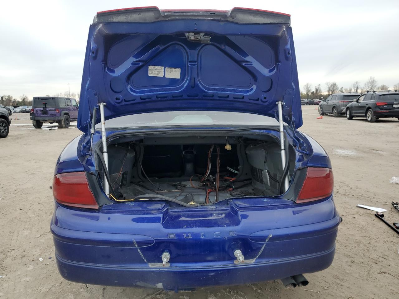 1998 Buick Regal VIN 2G4WB52K4W1436911 Copart auction photo, front end / stripped damage thumbnail 6