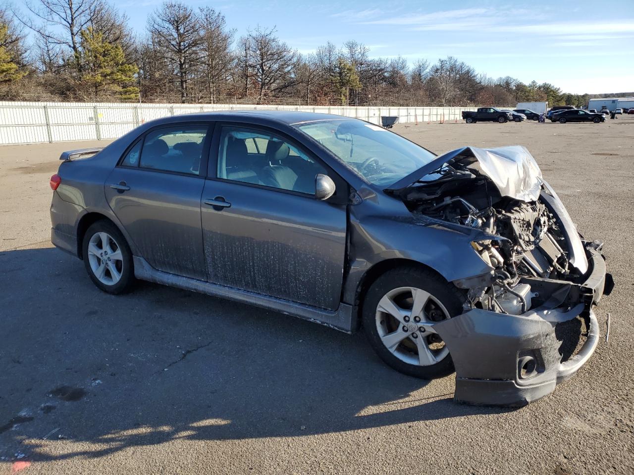 2011 Toyota Corolla VIN 2T1BU4EE7BC699273 Copart auction photo, front end / minor dent/scratches damage thumbnail 4