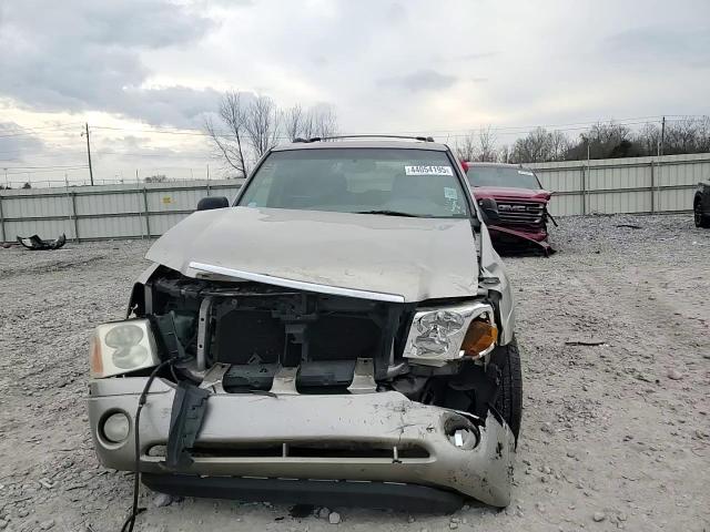 2002 GMC Envoy VIN 1GKDS13S022458843 Copart auction photo, front end damage thumbnail 12