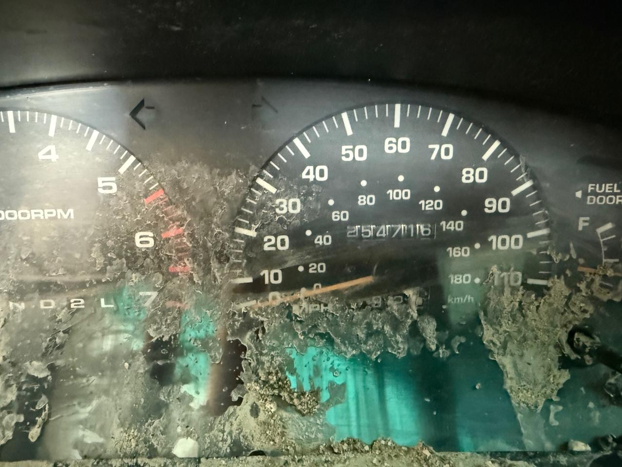 1998 Toyota 4Runner VIN JT3HN86R0W0142483 Copart auction photo, side / undercarriage damage thumbnail 9