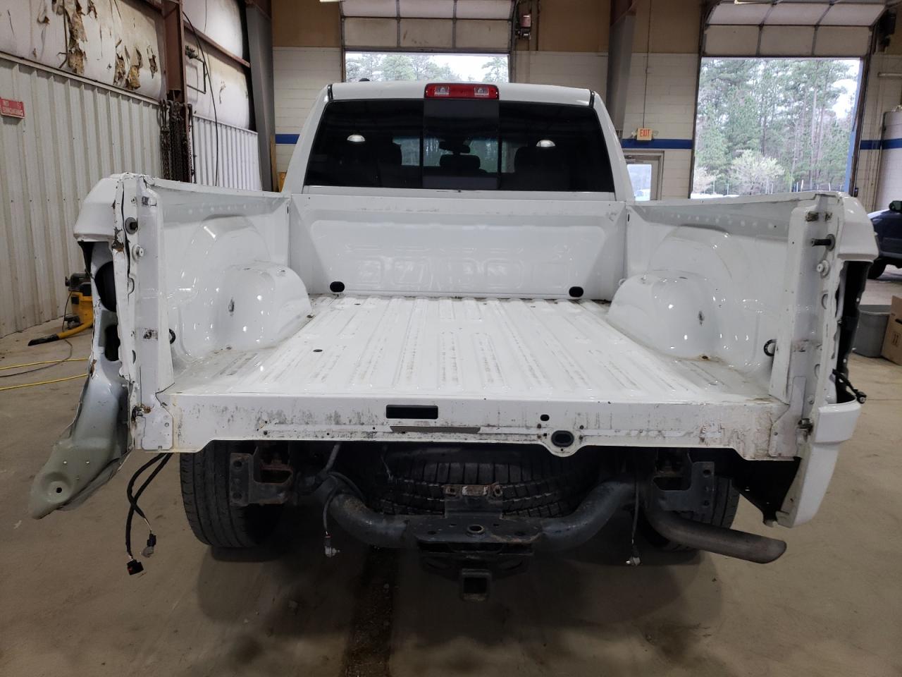 2017 RAM 1500 VIN 1C6RR7GG3HS578173 Copart auction photo, rear end / side damage thumbnail 6